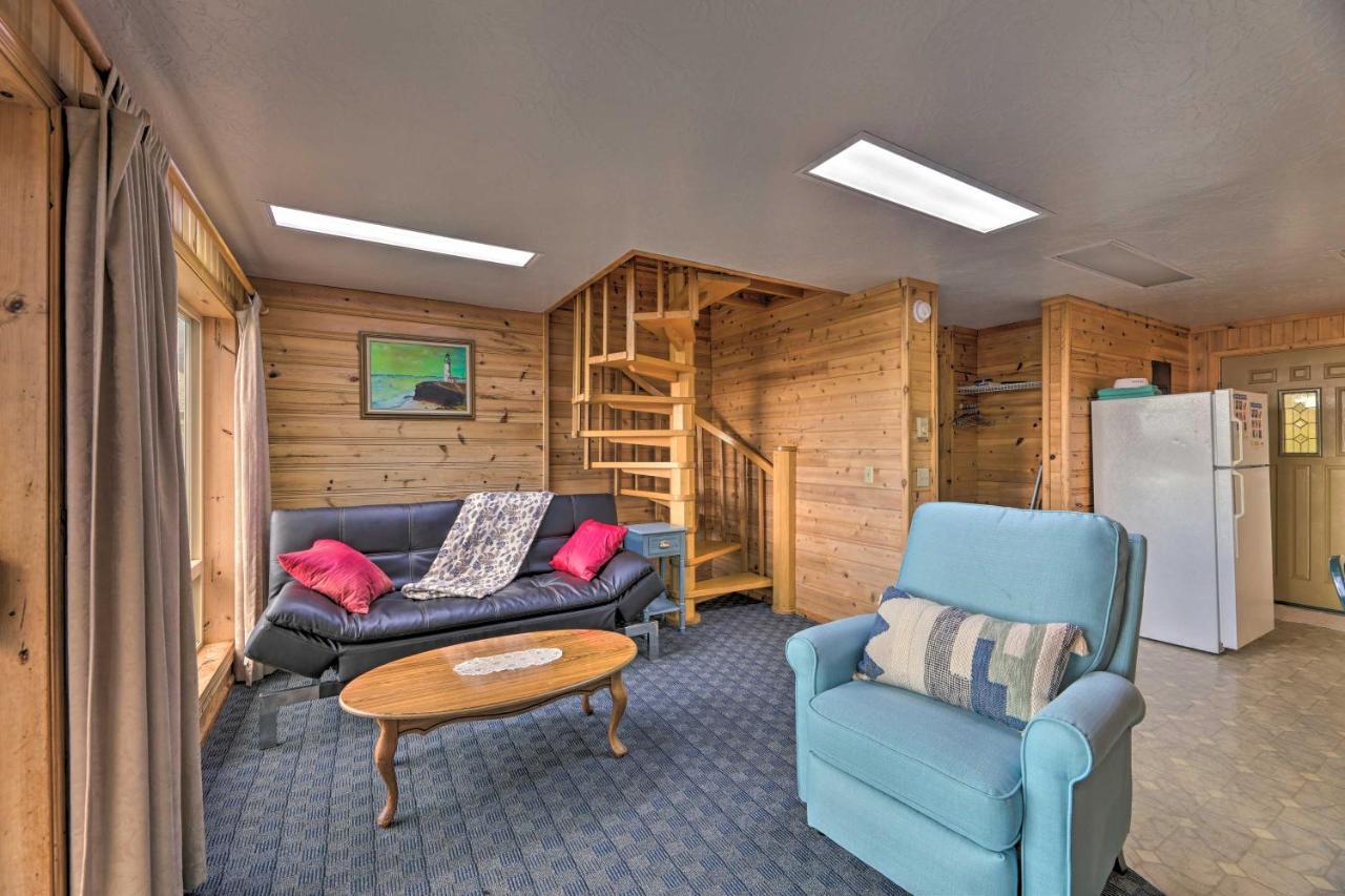 Sanderling Sea Cottages, Unit 3 With Private Balcony Waldport Kültér fotó